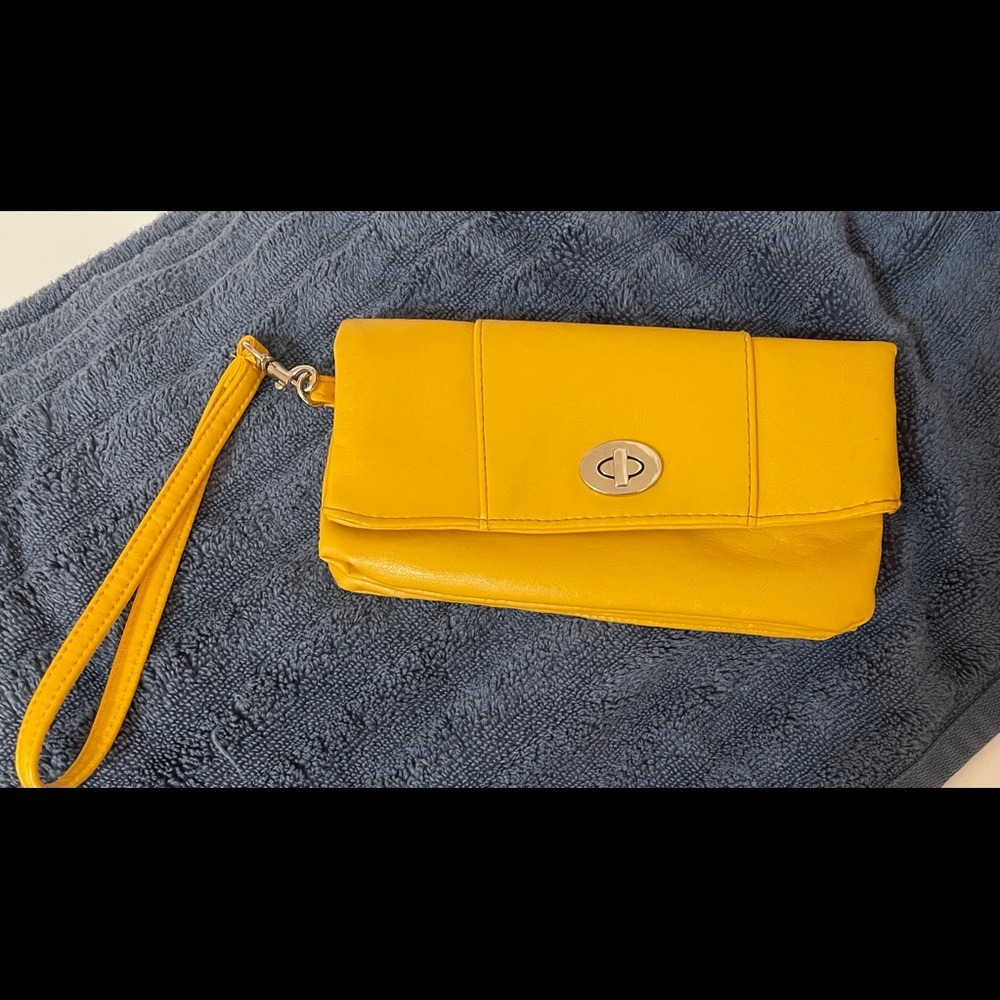 Boutique Clutch Like New